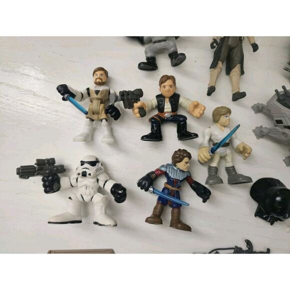Star Wars action figures and accessories lot - Picture 4 of 11